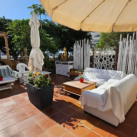 Paradise View Family By Altamarhomes