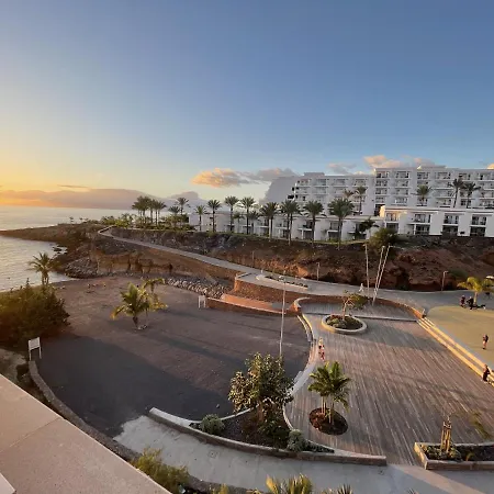 Paradise View Family By Altamarhomes Адехе